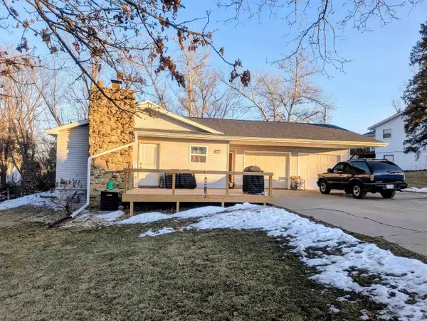 304 Holland Lane, Hollandale, WI 53544