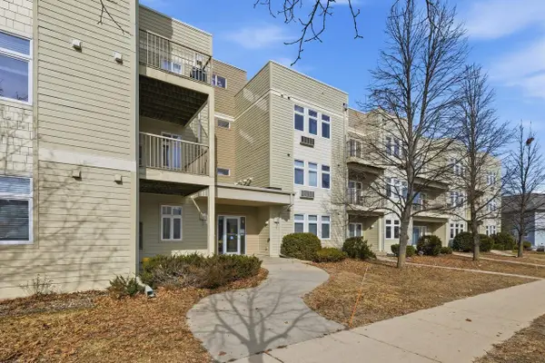 8206 Starr Grass Drive #204, Madison, WI 53719