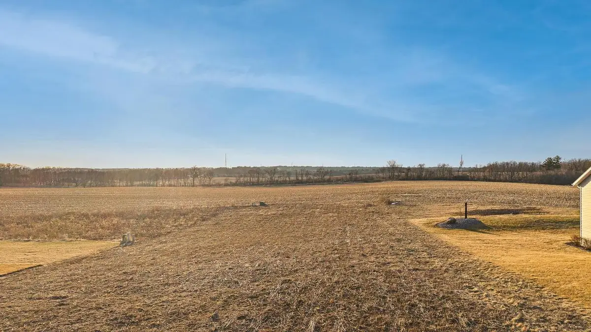 2019 Arbor Ridge Way, Janesville, WI 53548 - #1