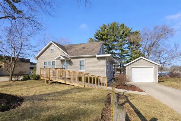7240 Maywood Avenue, Middleton, WI 53562