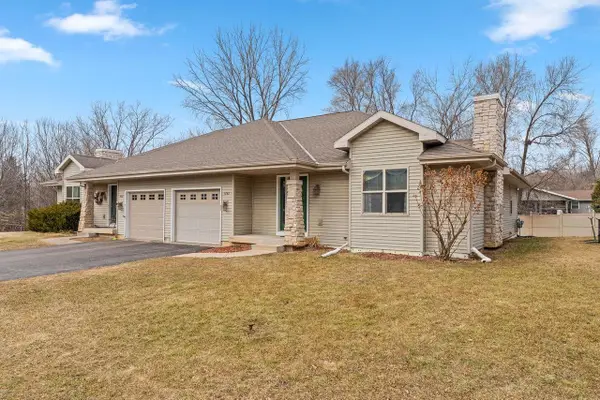 1735 Crawford Street, Baraboo, WI 53913