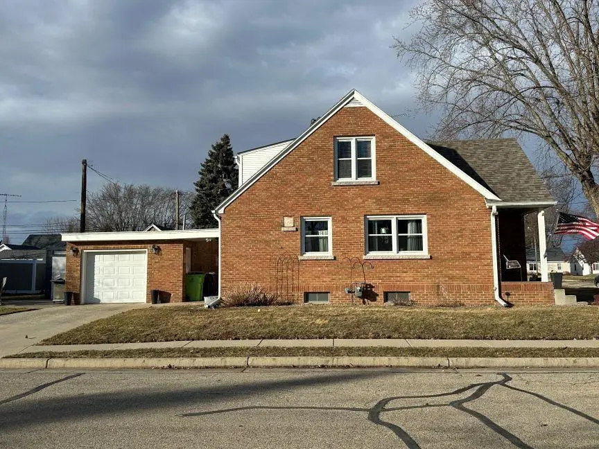 526 WAUBUN Avenue, Waupun, WI 53963 - #2