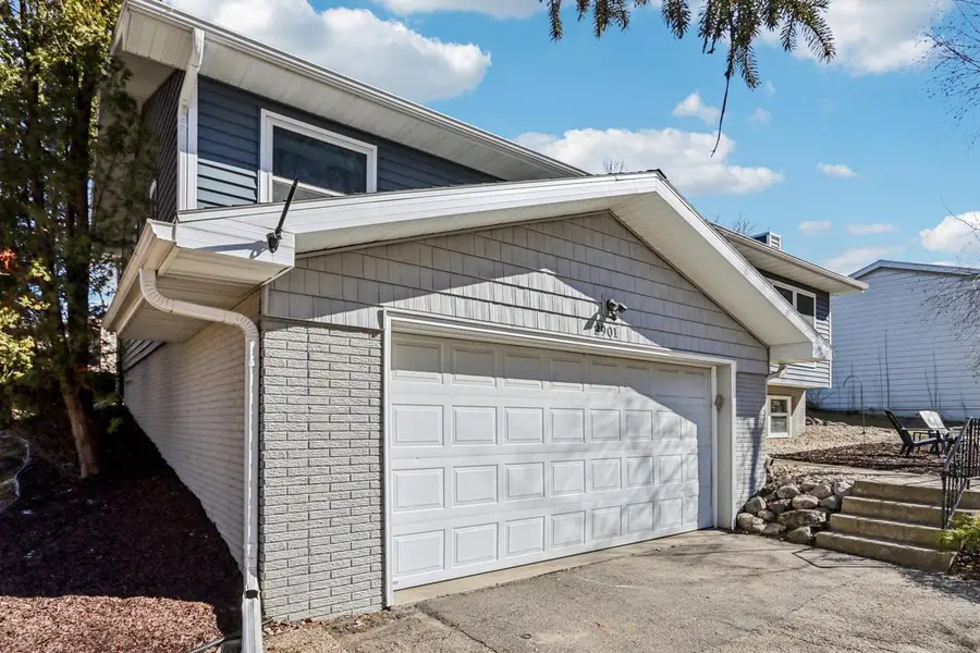 2901 Shefford Drive, Madison, WI 53719 - #3