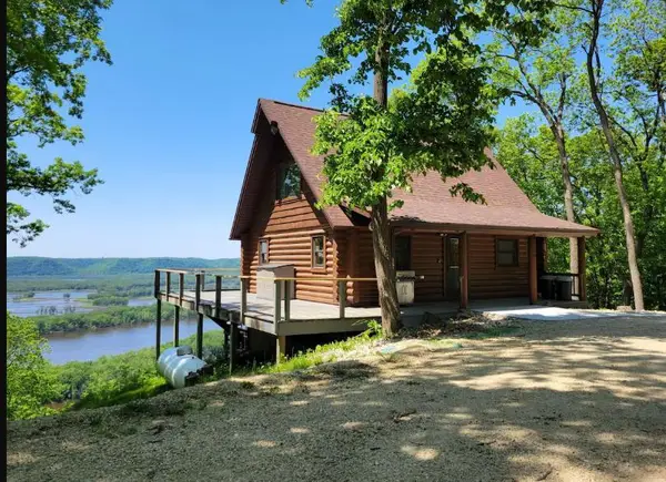 114 American Heritage Road, De Soto, WI 54624