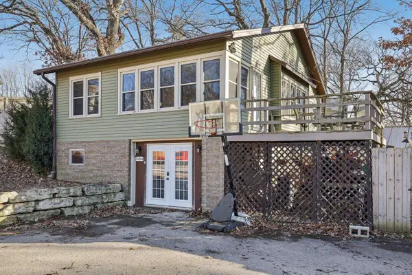 N4564 Warne Avenue, Cambridge, WI 53523