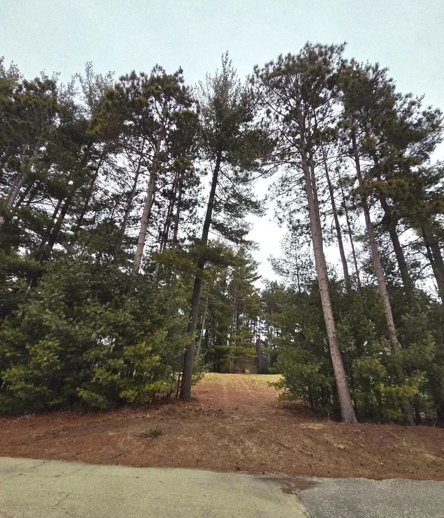 913 Forest Trail, Portage, WI 53901 - #1