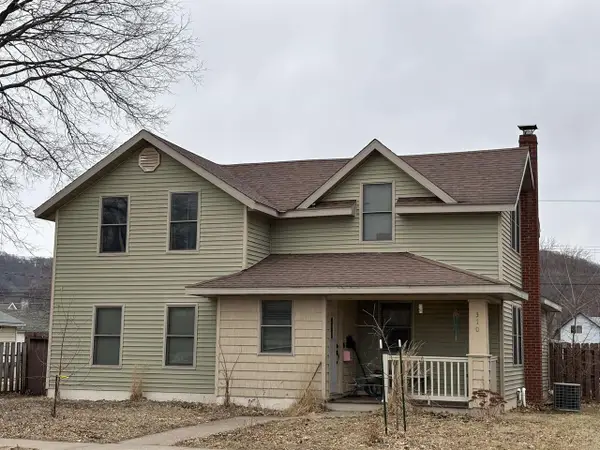 310 N Wacouta Avenue, Prairie Du Chien, WI 53821
