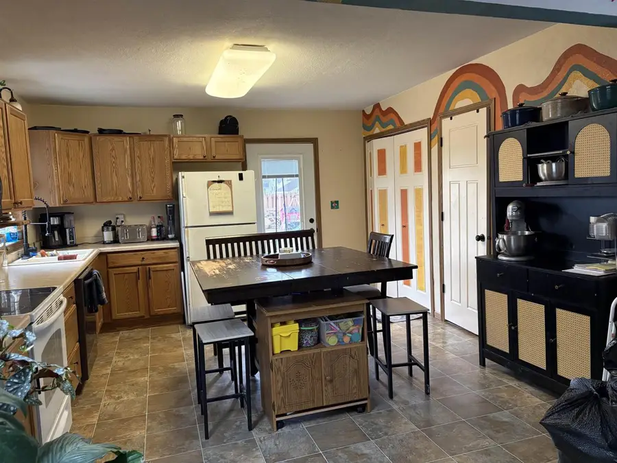 310 N Wacouta Avenue, Prairie Du Chien, WI 53821 - #3