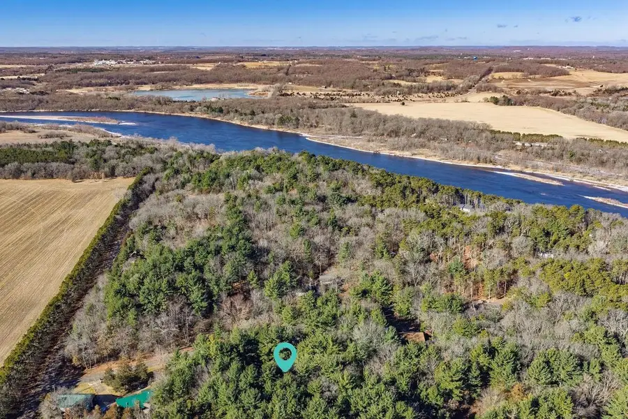 N8432 Valley Drive, Wisconsin Dells, WI 53965 - #3