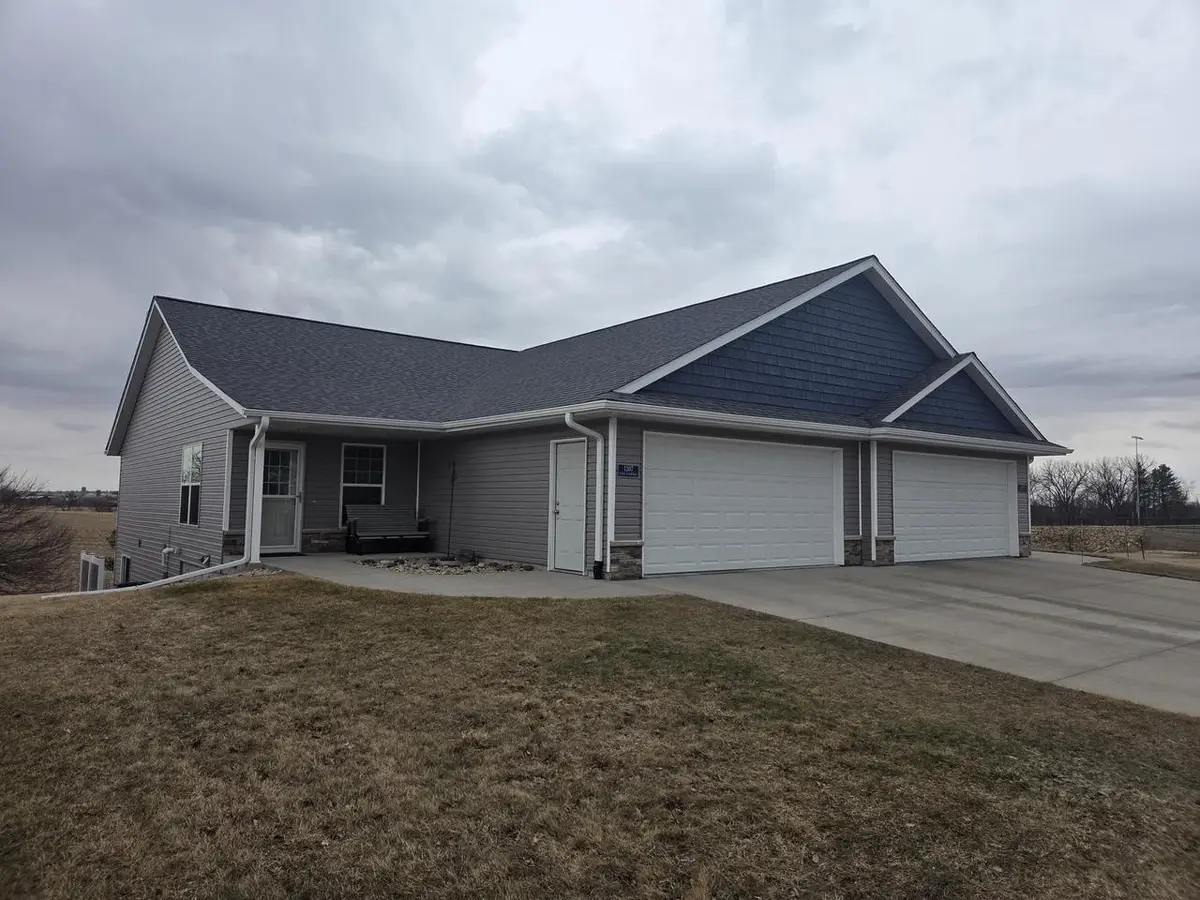 1207 Cody Parkway, Platteville, WI 53818 - #1