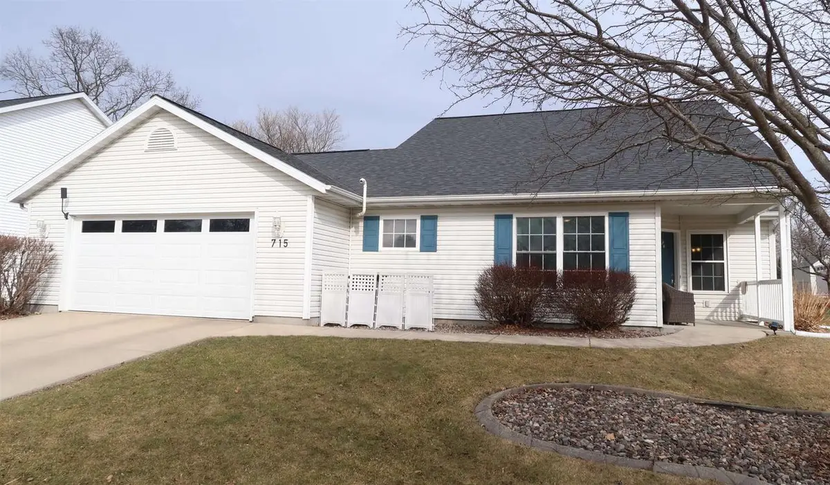 715 N Heatherstone Drive, Sun Prairie, WI 53590 - #1