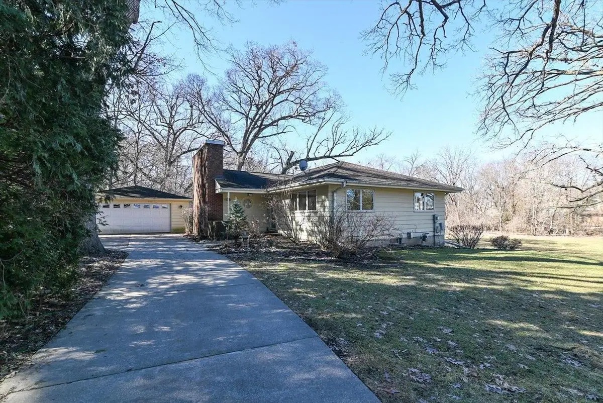 1138 Minocqua Crescent, Madison, WI 53705 - #1