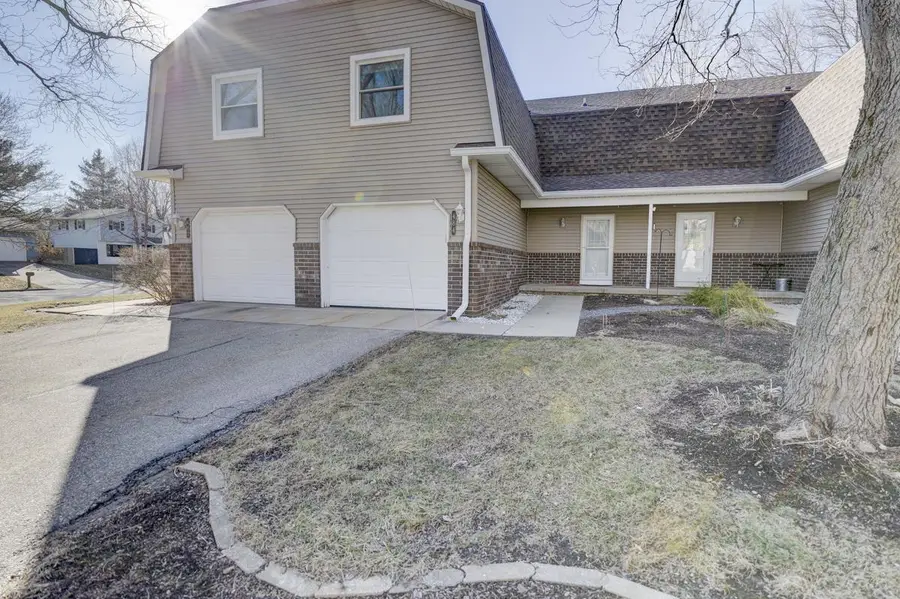 484 Basswood Avenue, Verona, WI 53593 - #2