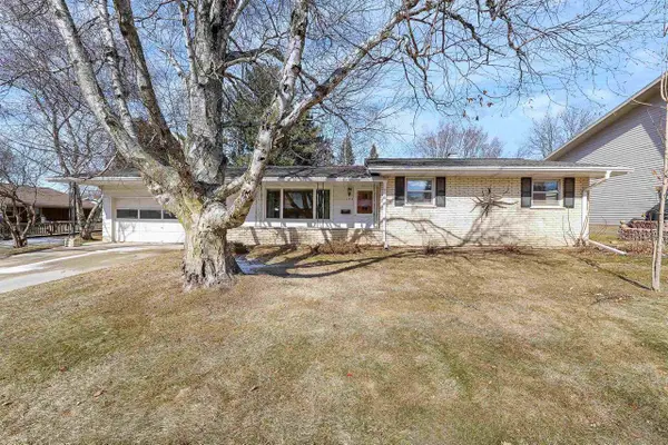 104 Cherokee Road, Beaver Dam, WI 53916