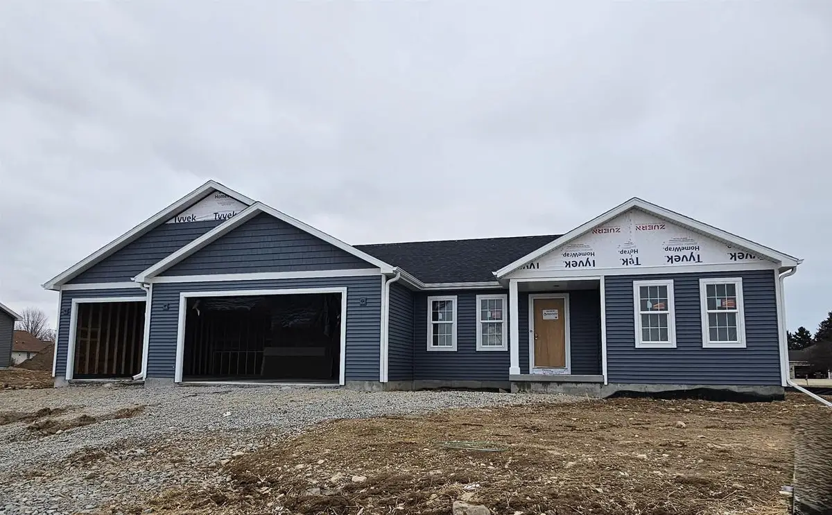 114 Cayuse Court, Fox Lake, WI 53933 - #1