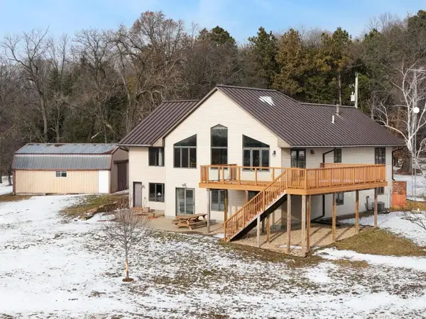 6851 Dugway Road, Ridgeway, WI 53582