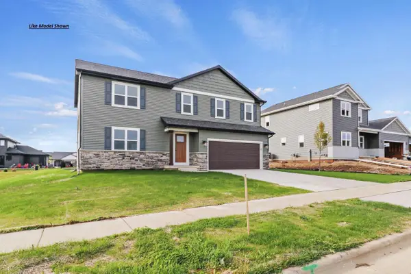 208 Michelle Lane, Cottage Grove, WI 53527