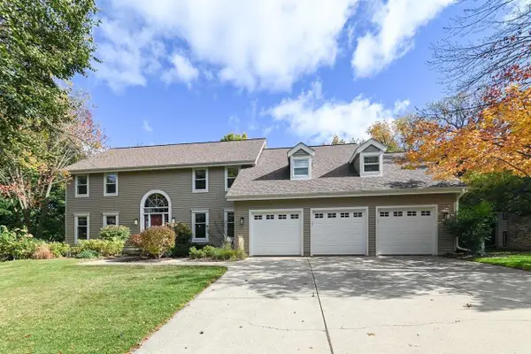 22 Pebble Beach Circle, Madison, WI 53717