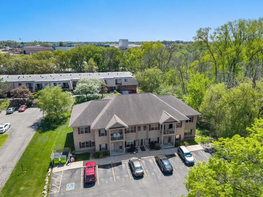 1517 Martin Street #6, Madison, WI 53713 - #3