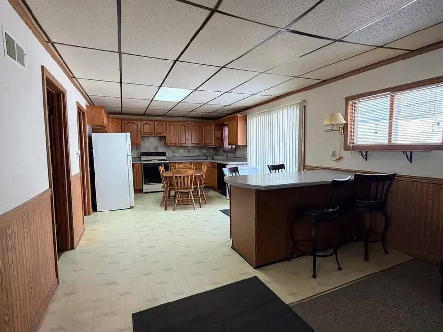 206 2nd Street, Elroy, WI 53929 - #2