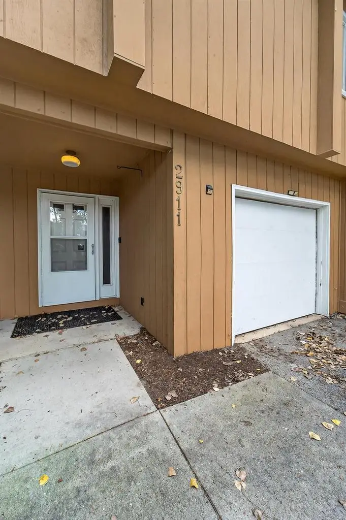 2911 Marina Drive, Middleton, WI 53562 - #2