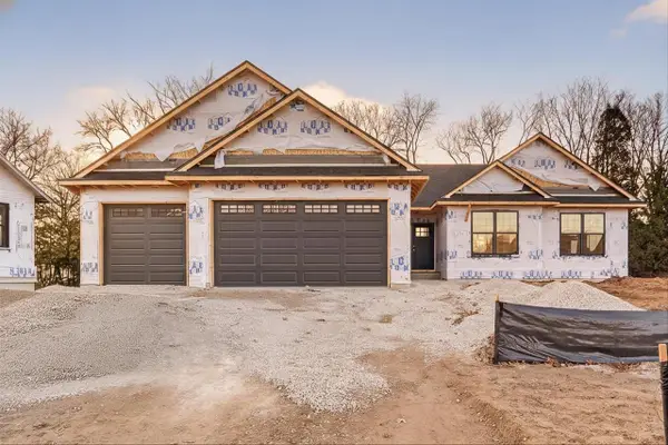 4247 Huntinghorne Drive, Janesville, WI 53546