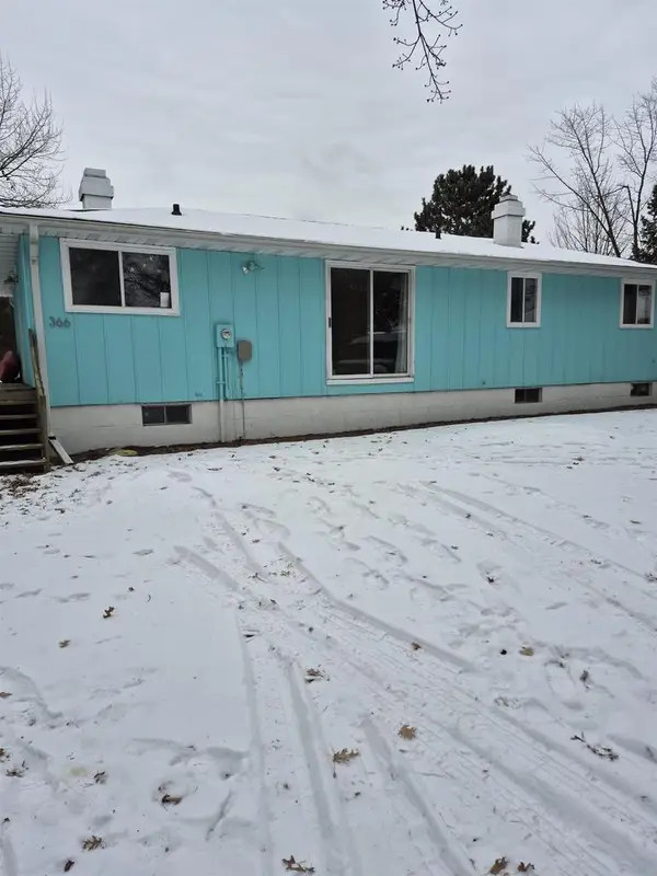 366 Abington Court, Nekoosa, WI 54457