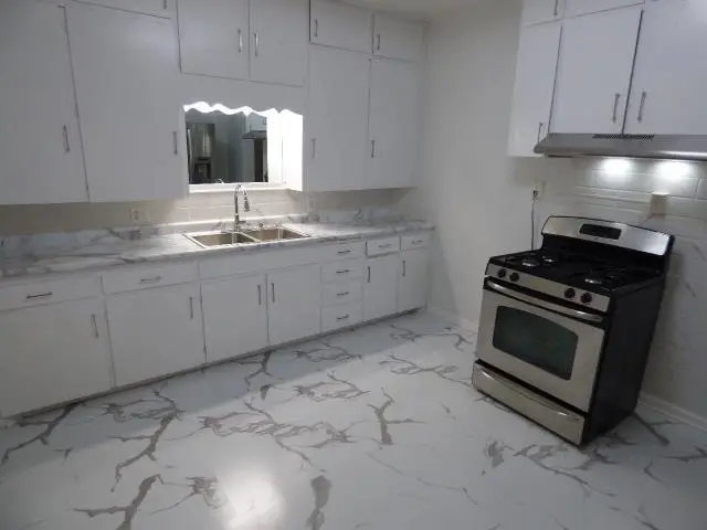 1330 6th Street, Beloit, WI 53511 - #2