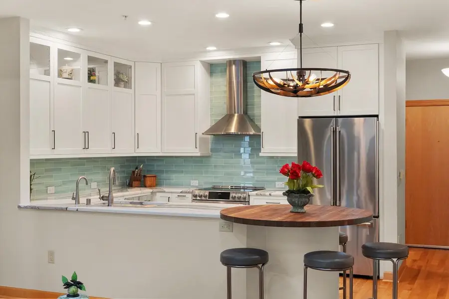 625 N Segoe Road #811, Madison, WI 53705 - #3