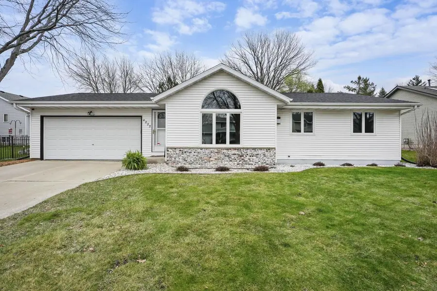 4225 Brown Lane, Madison, WI 53704 - #2