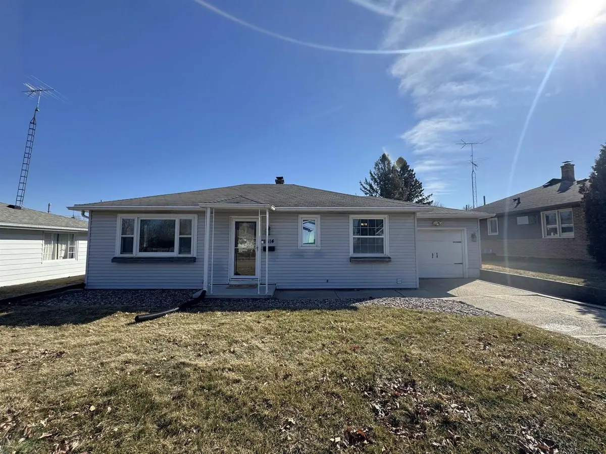 1614 25th Avenue, Monroe, WI 53566 - #1