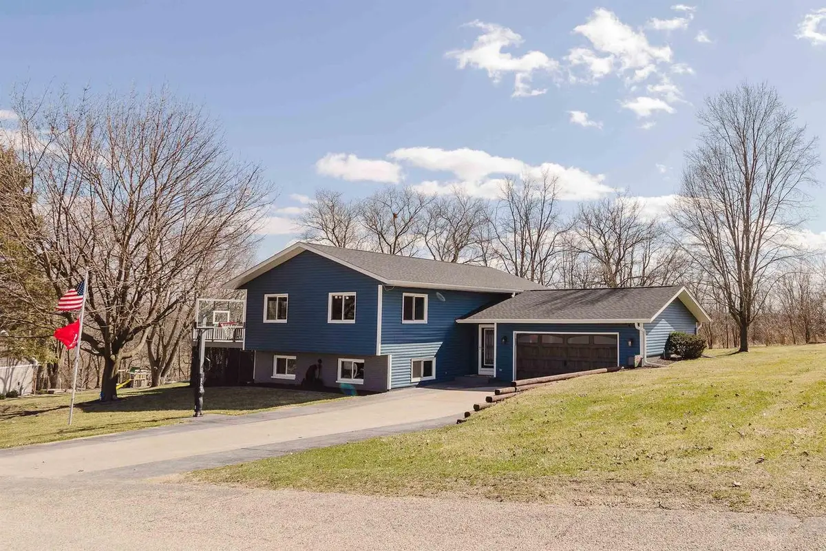 333 Harris Street, Mineral Point, WI 53565 - #1