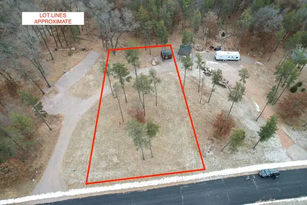 825 Marlboro Court, Nekoosa, WI 54457