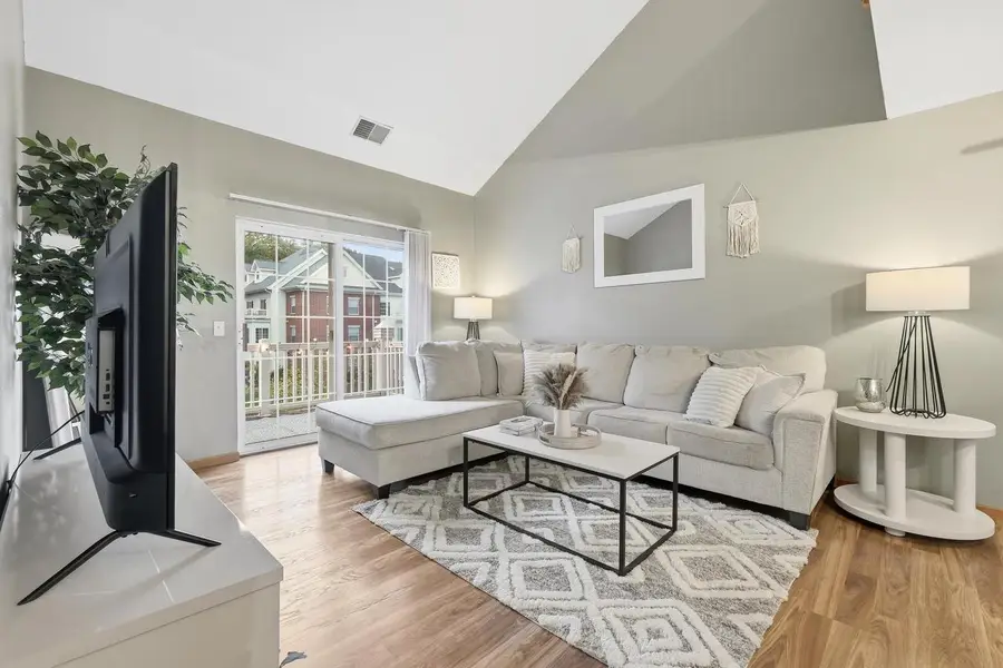 10 Kings Mill Circle #304, Madison, WI 53718 - #2