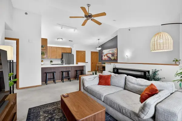 5304 CONGRESS Avenue #2, Madison, WI 53718