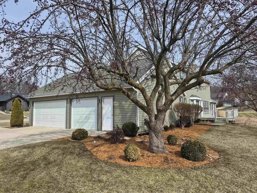 2839 Cambridge Court, Janesville, WI 53548 - #3