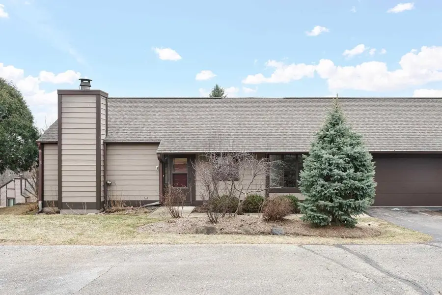 314 Country View Court, Janesville, WI 53548 - #2