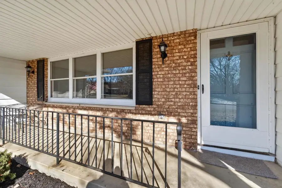 5736 Pembroke Drive, Fitchburg, WI 53711 - #2