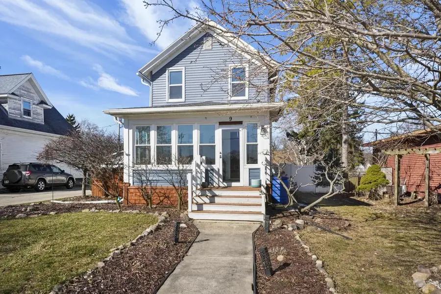 9 N Grand Avenue, Deerfield, WI 53531 - #2