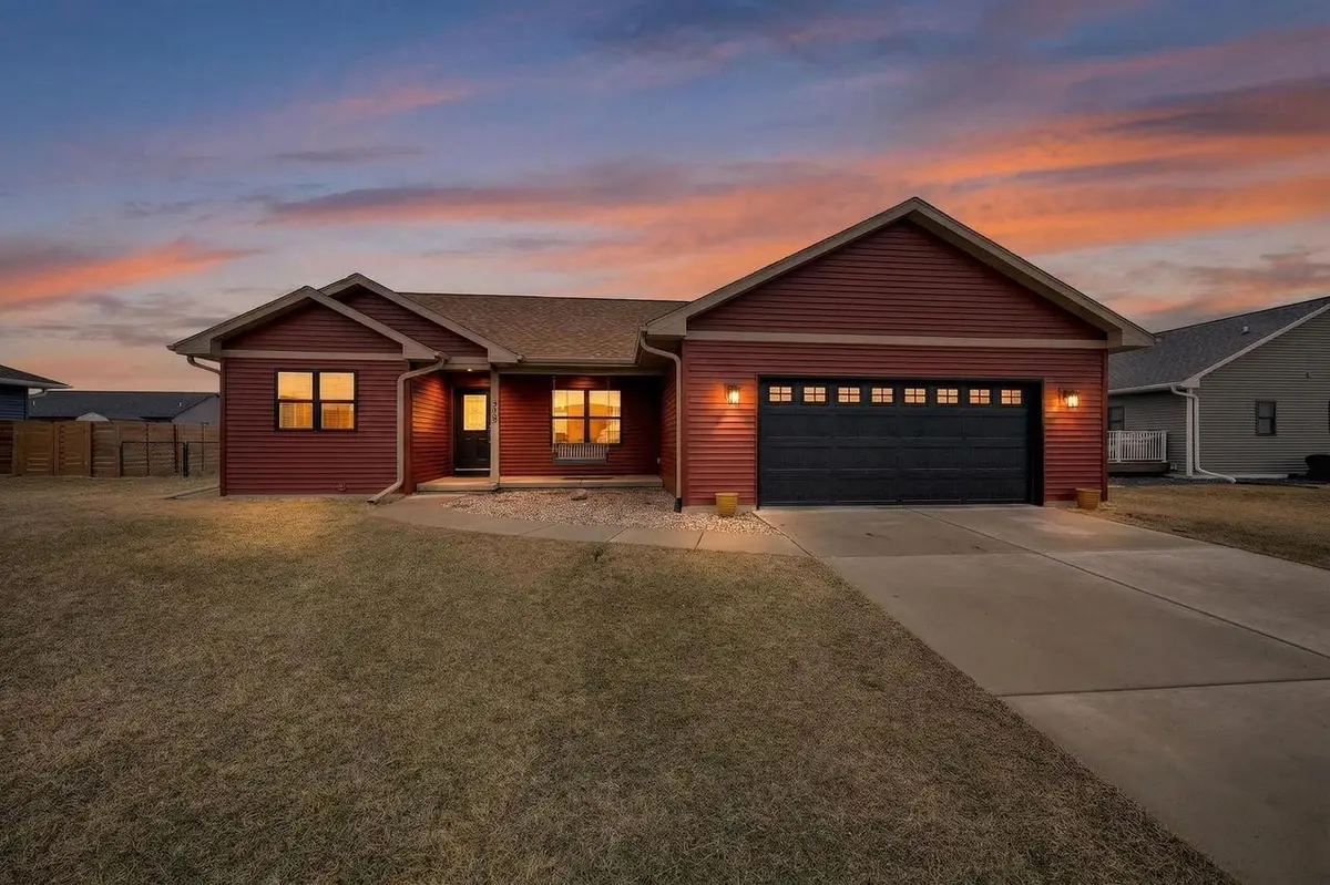 376 S 7th Street, Evansville, WI 53536 - #1