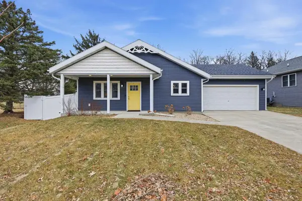 69 Hart Road, Sun Prairie, WI 53590