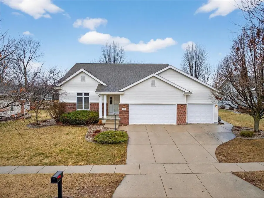 108 Donegal Drive, Cottage Grove, WI 53527 - #2