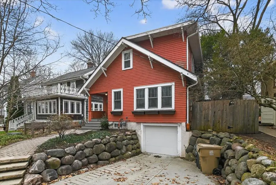 2641 Chamberlain Avenue, Madison, WI 53705 - #2