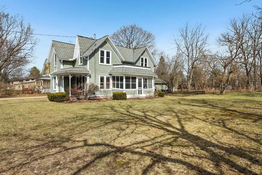 725 S Main Street, Poynette, WI 53955 - #3