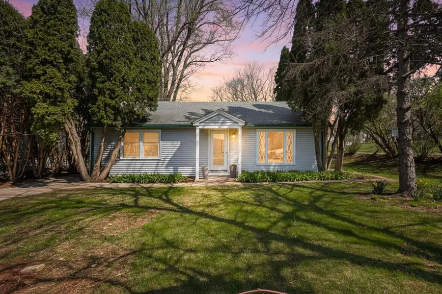 326 Midvale Boulevard, Madison, WI 53705 - #3