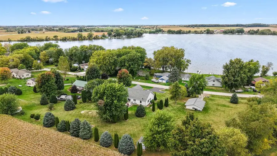 W11015 Glen Drive, Beaver Dam, WI 53916 - #2