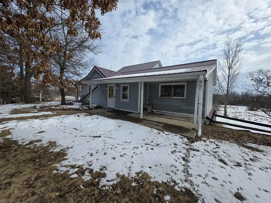 215 E Logan Street, Tomah, WI 54660 - #3