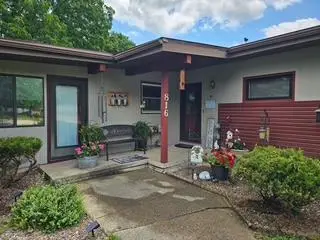 816 N Osborne Avenue, Janesville, WI 53548 - #3