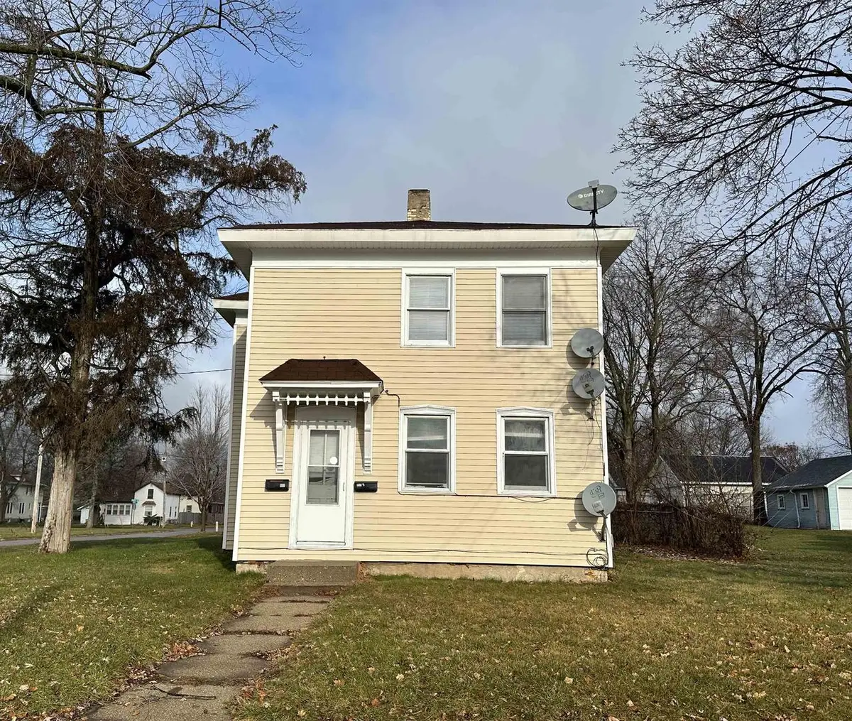 957 W Grand Avenue, Beloit, WI 53511 - #1