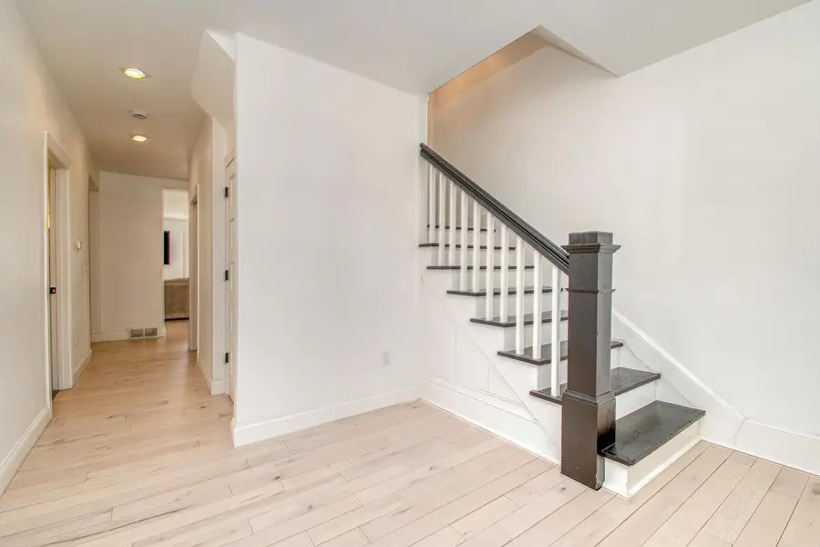 1175 Sunset Drive, Platteville, WI 53818 - #3